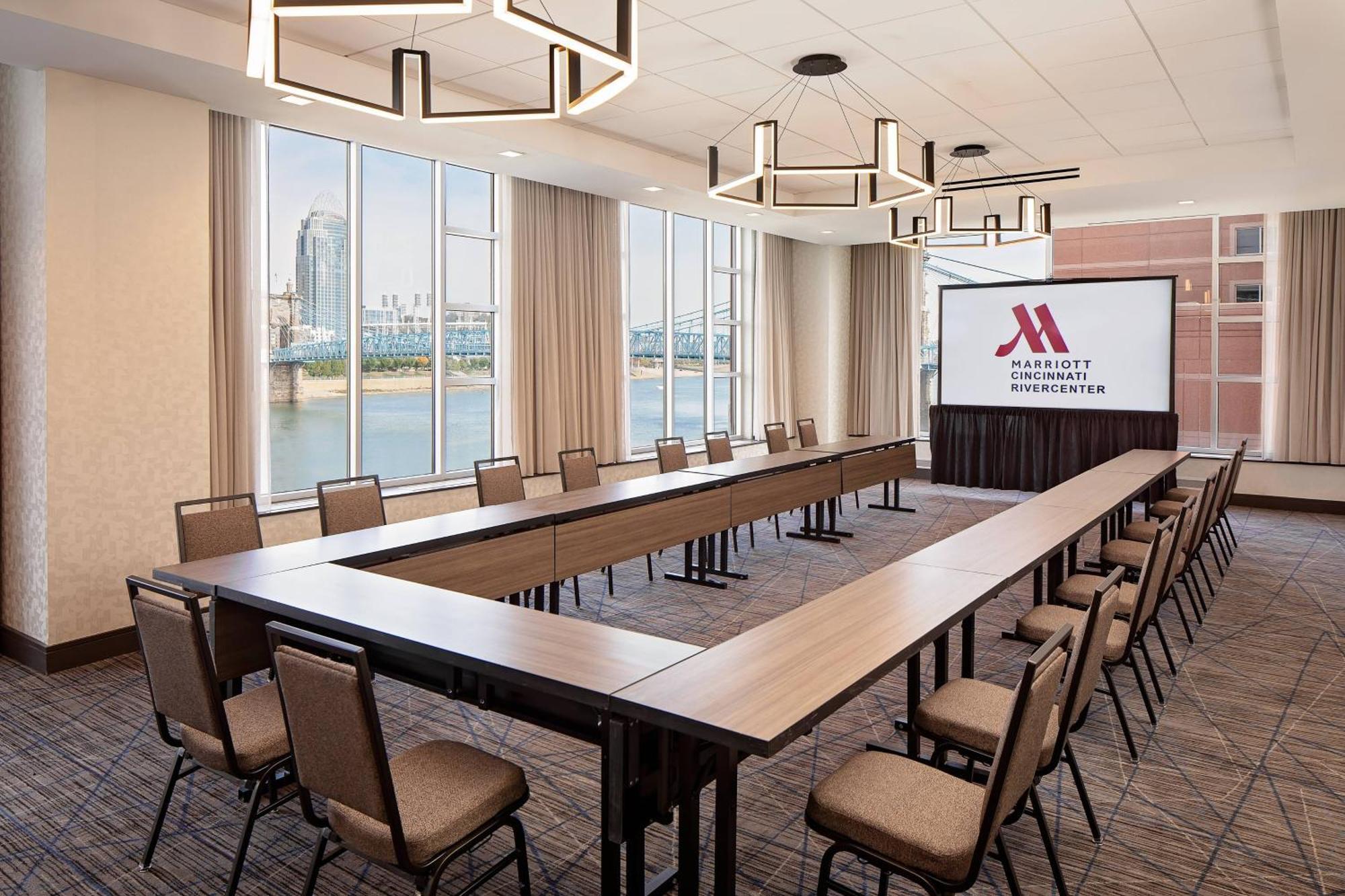 קובינגטון Cincinnati Marriott At Rivercenter מראה חיצוני תמונה