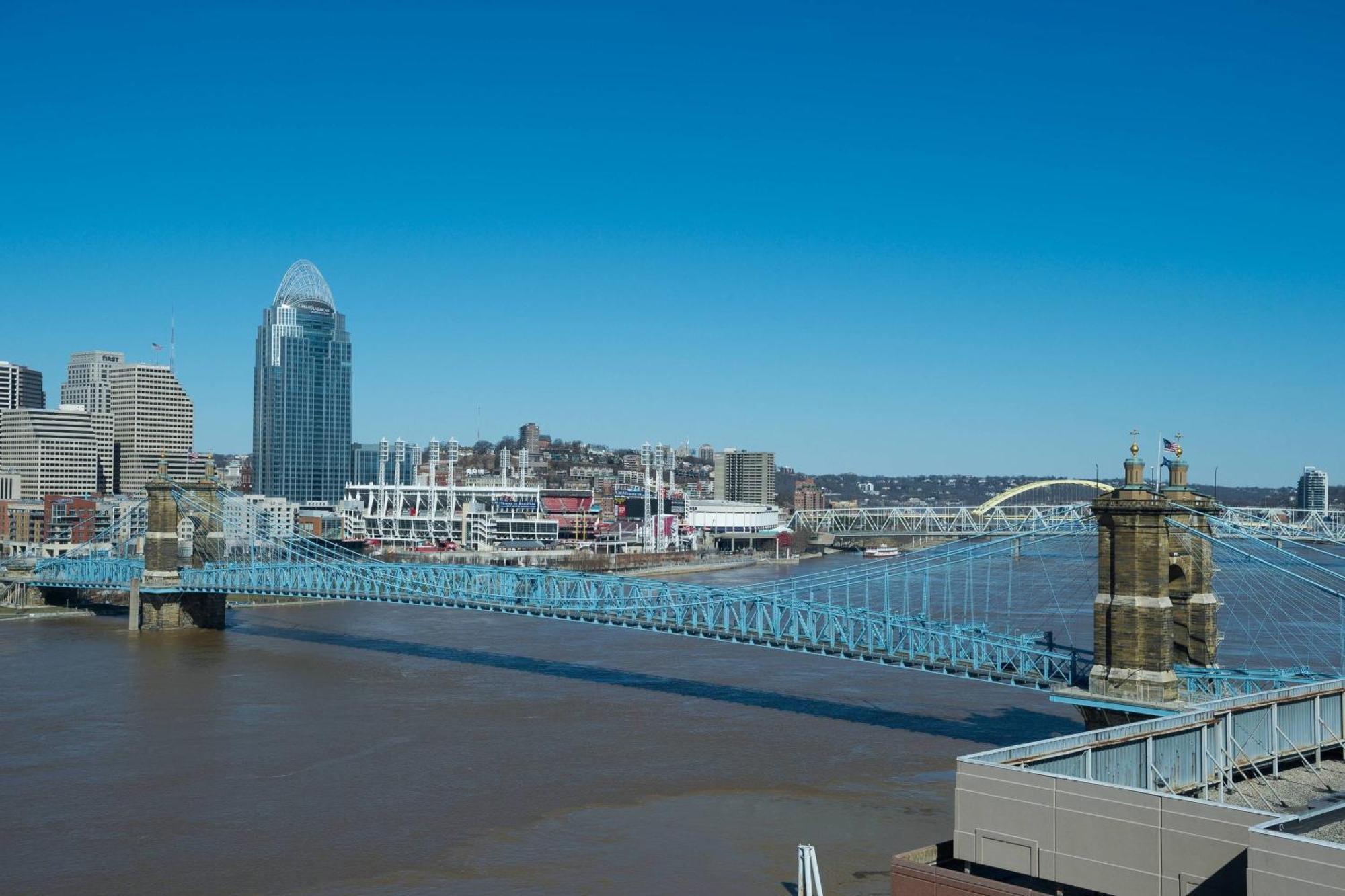 קובינגטון Cincinnati Marriott At Rivercenter מראה חיצוני תמונה